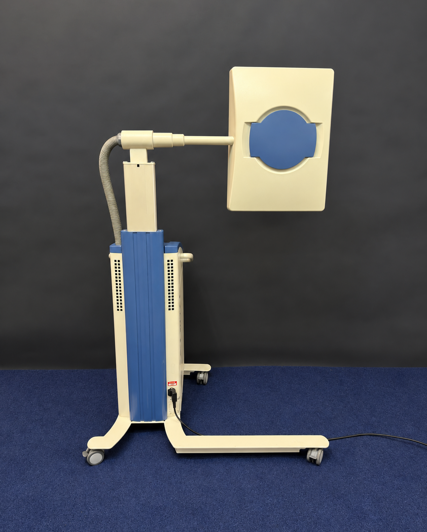 Waldmann UV 802 L mobile partial-body UV therapy system for dermatology phototherapy Waldmann UV 802 L mobile partial-body UV therapy system for dermatology phototherapy