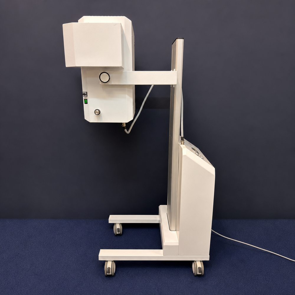 Sellamed 3000 UVA 1 Part-Body Radiation System for localized dermatology phototherapy